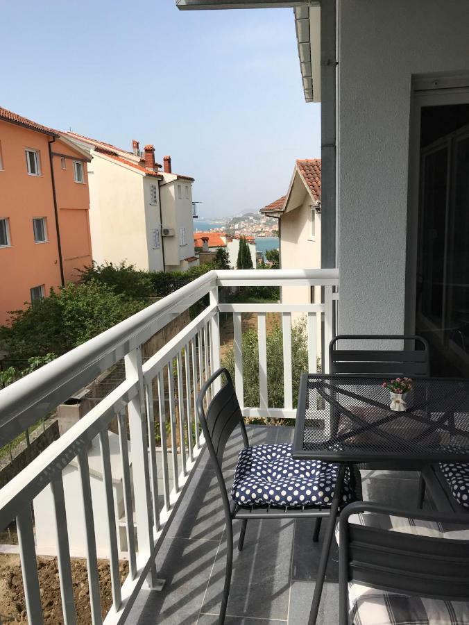 Apartment Sano Подстрана Экстерьер фото